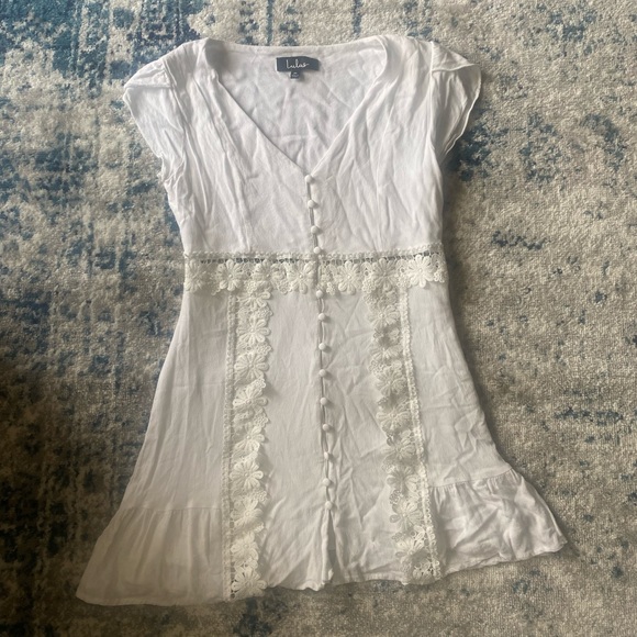 Lulus Dresses & Skirts - White sun dress, short